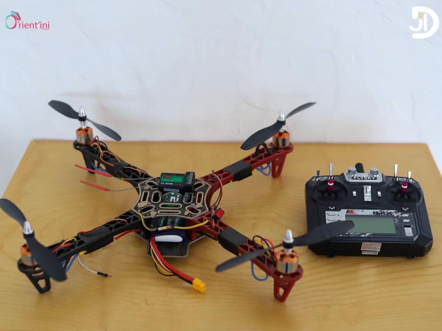 Drone quadricoptère